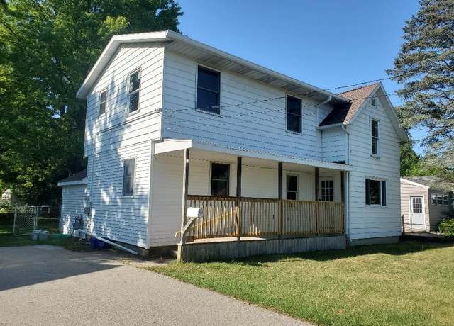 Property at 824 E Bennett St Lot : 40, Mount Pleasant, MI 48858, 3 beds, 2 baths