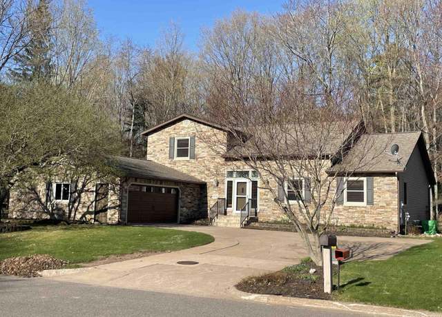 Property at 2001 Jenny Ln, Marquette, MI 49855, 4 beds, 3.5 baths