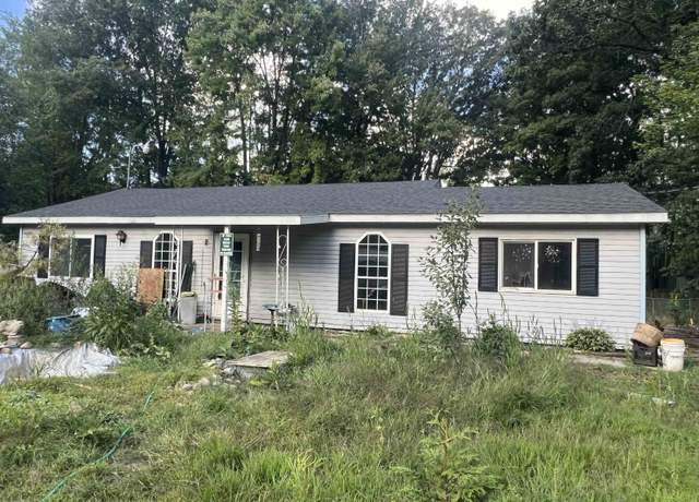 Property at 901 N Dodge Lake Ave, Harrison, MI 48825, 1 bath