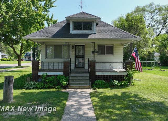 Property at 1222 Hiland St, Saginaw, MI 48601, 2 beds, 1 bath
