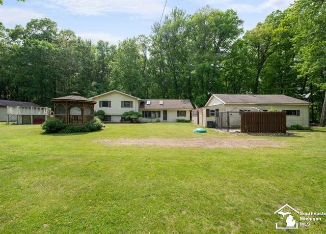 Property at 14984 Wolf Lake Frst, Jackson, MI 49201, 5 beds, 3 baths