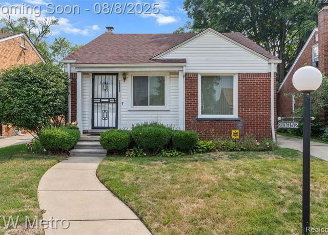 Property at 20052 Pierson St, Detroit, MI 48219 1310, 2 beds, 1.5 baths