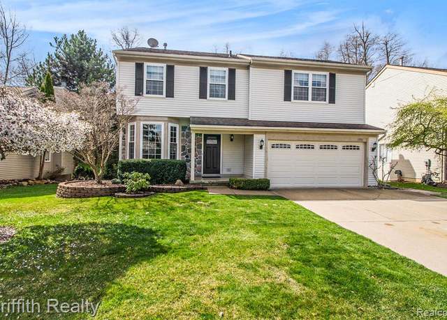 Property at 1570 CHELSEA Cir, Howell, MI 48843 7105, 4 beds, 2.5 baths