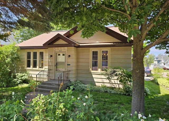 Property at 936 Ethel Ave, Hancock, MI 49930, 4 beds, 2 baths