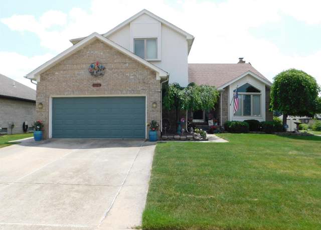 Property at 16448 Trailway Dr, Macomb Twp, MI 48042, 4 beds, 4 baths