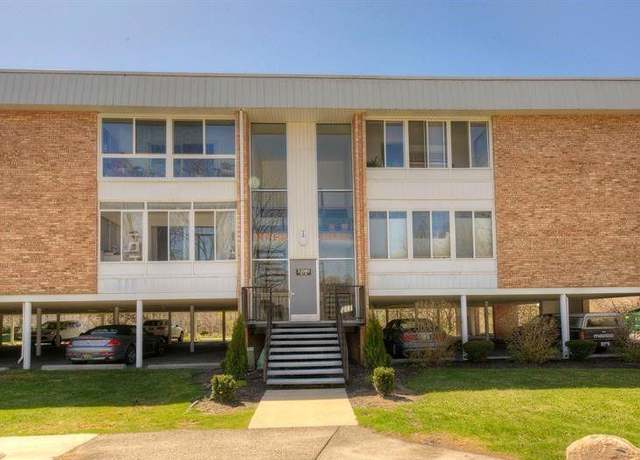 Property at 32080 GRAND RIVER Ave #82, Farmington, MI 48336 4169, 2 beds, 2 baths