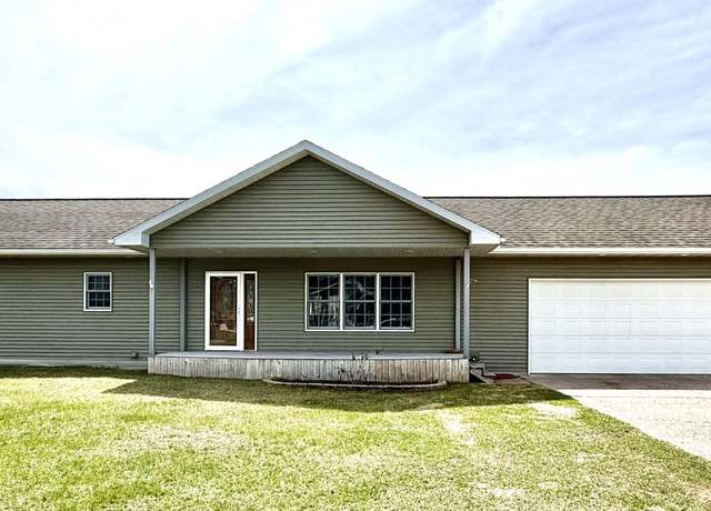 Property at 1015 Michigan Ave, Kingsford, MI 49802, 4 beds, 2 baths