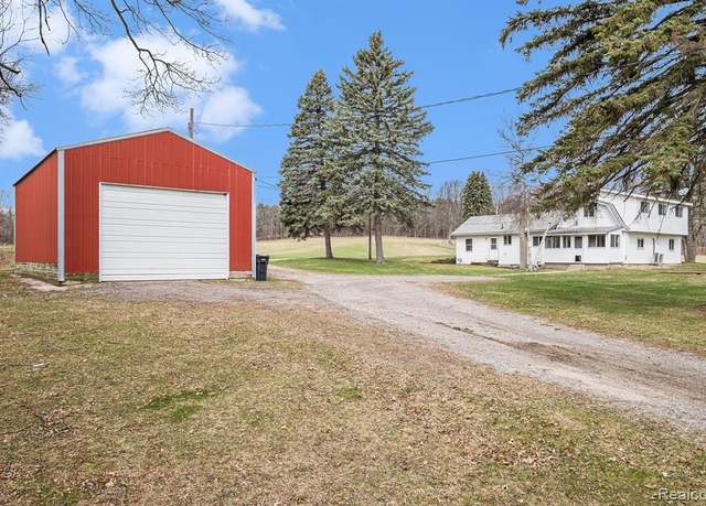 Property at 9475 DENTON HILL Rd, Fenton, MI 48430 8416, 3 beds, 1 bath