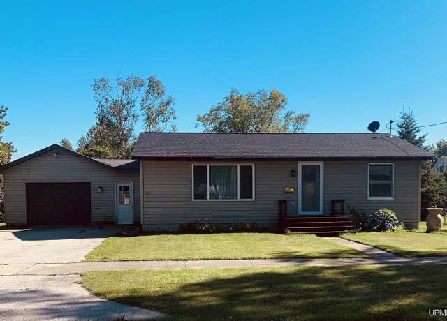 Property at 713 Arbutus Ave, Manistique, MI 49854, 2 beds, 1 bath