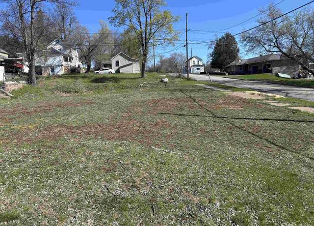 Property at 200 W Brown St, Iron Mountain, MI 49801