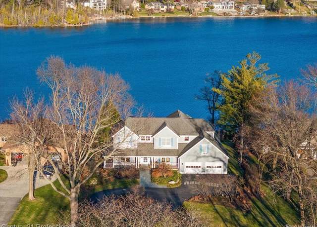 Property at 7660 PHELAN Dr, Clarkston, MI 48346 1252, 5 beds, 5.5 baths