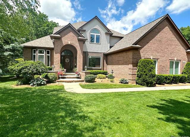 Property at 2351 Arciero Ct, Howell, MI 48855 7194, 4 beds, 2.5 baths