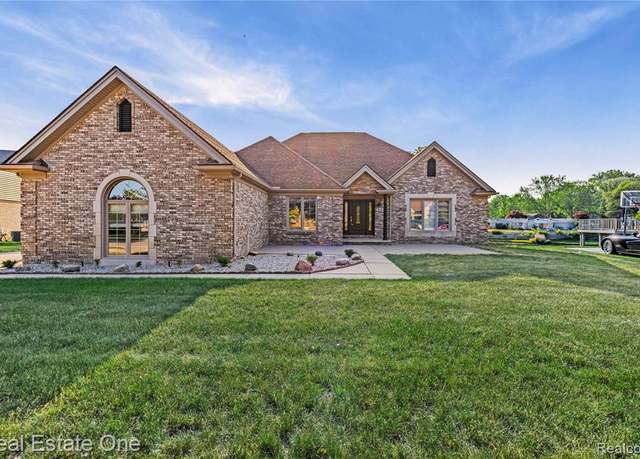 Property at 52615 Seven Oaks Dr, Shelby Township, MI 48316 2990, 3 beds, 3.5 baths