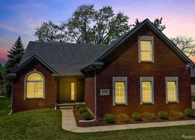 Property at 11895 ADAMS, Livonia, MI 48150 5058, 4 beds, 3 baths