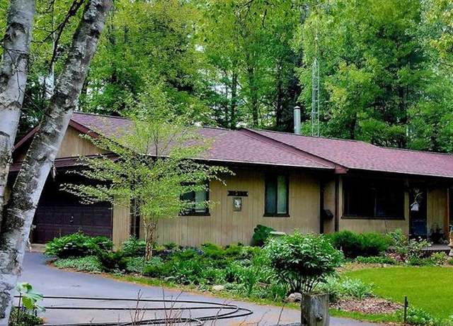 Property at 1578 Evergreen Dr, West Branch, MI 48661 9758, 3 beds, 2 baths