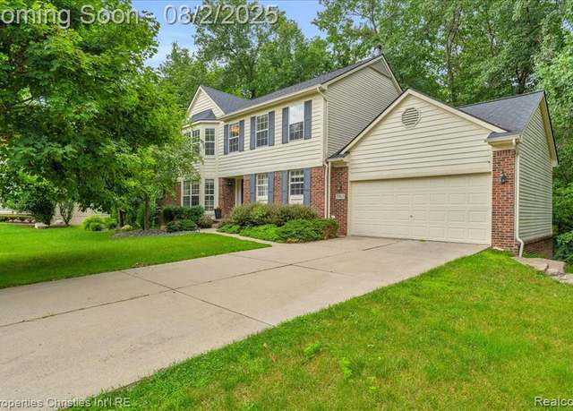 Property at 5963 James Head Ct, West Bloomfield, MI 48324 3108, 3 beds, 3.5 baths