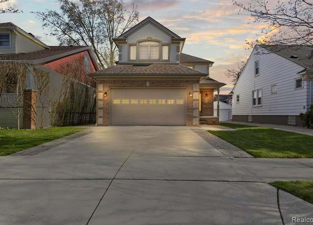 Property at 22335 NONA St, Dearborn, MI 48124 2778, 4 beds, 3 baths