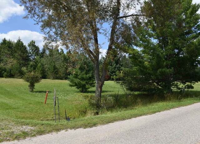 Property at Lot 12 Hampton Dr, Gladwin, MI 48624