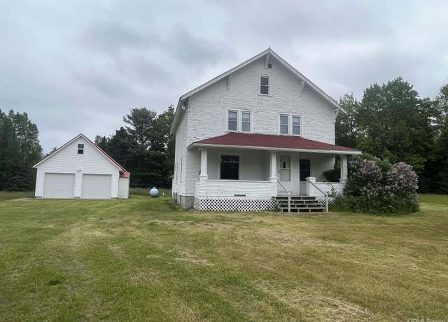 Property at 589 Mangum Rd, Marquette, MI 49855, 4 beds, 1 bath