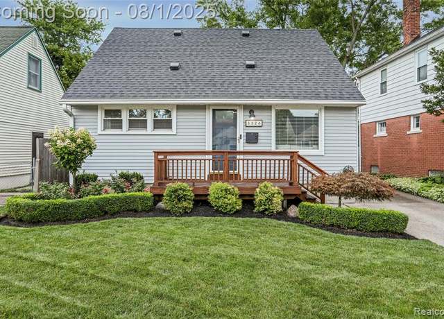 Property at 3326 Cummings Ave, Royal Oak, MI 48073 6500, 3 beds, 2.5 baths