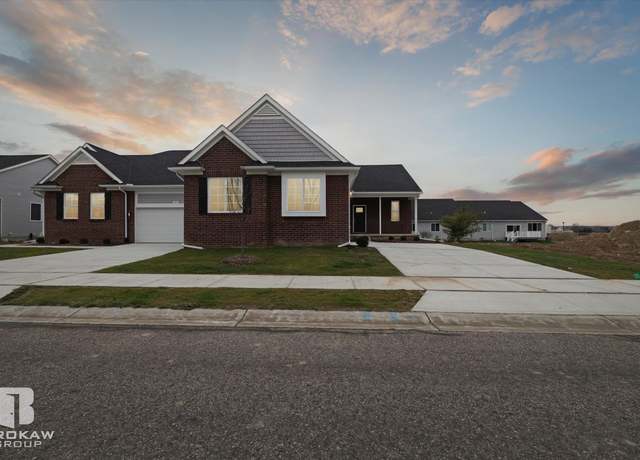 Property at 1421 Luxington Dr, Lapeer, MI 48446, 2 beds, 2 baths