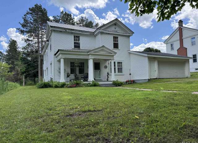 Property at 11 Newport Hts, Ironwood, MI 49938, 4 beds, 2.5 baths