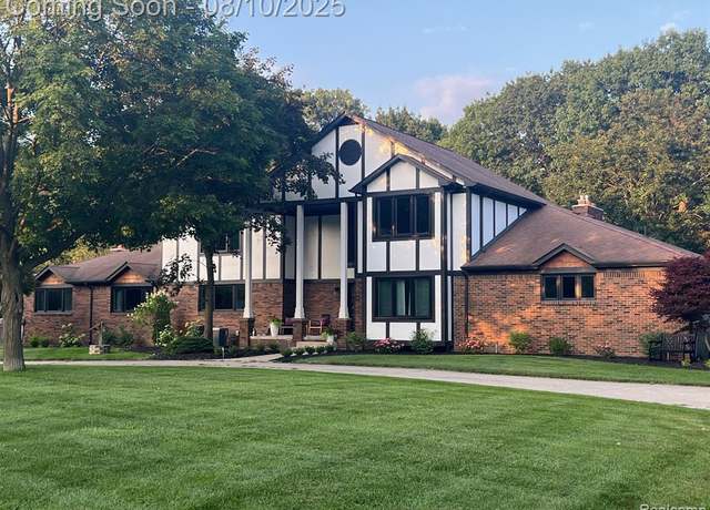 Property at 22822 Vasilios Ct, Novi, MI 48374 3520, 6 beds, 6 baths