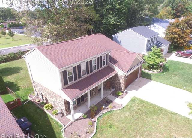 Property at 341 Larchmont Dr, Westland, MI 48185 3482, 4 beds, 2.5 baths