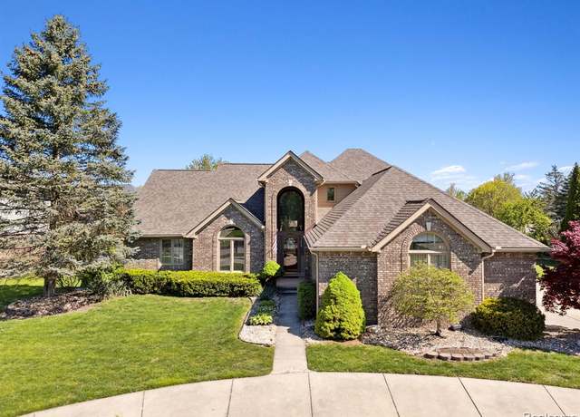 Property at 46941 SOUTHGATE Dr, Canton, MI 48188 3222, 3 beds, 2.5 baths