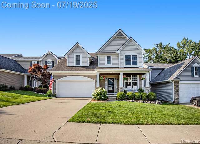 Property at 192 Turnberry Ct, Milford, MI 48381 2333, 4 beds, 4.5 baths