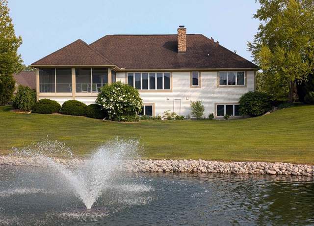 Property at 5663 Macintosh Dr, Bay City, MI 48706, 3 beds, 3.5 baths
