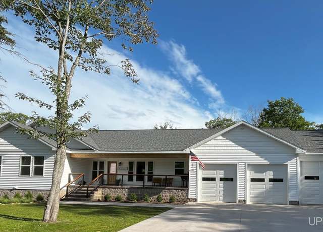 Property at 19119 White Pine Ln, Houghton, MI 49931, 5 beds, 3.5 baths