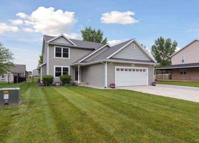 Property at 10264 Scott Rd, Freeland, MI 48623, 3 beds, 2.5 baths