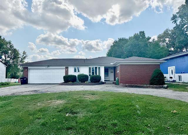 Property at 915 JAMES K Blvd, Pontiac, MI 48341 1814, 3 beds, 3 baths