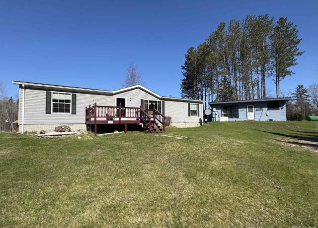 Property at 5278 27.5 Rd, Gladstone, MI 49837, 3 beds, 2 baths