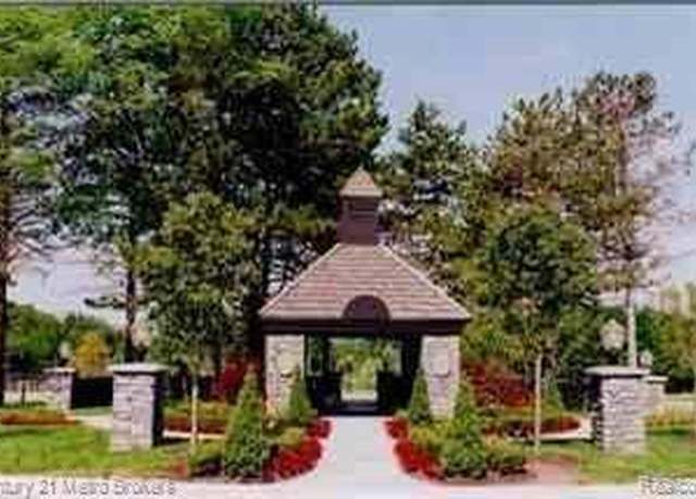 Property at 8018 Bridle Path Ct, Grand Blanc, MI 48439