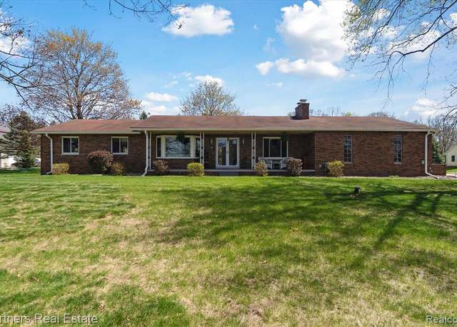 Property at 6550 PONTIAC Trl, South Lyon, MI 48178 7017, 3 beds, 2.5 baths