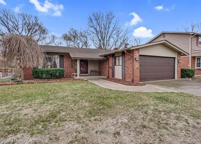 Property at 39091 GRENNADA St, Livonia, MI 48154 4748, 3 beds, 2 baths