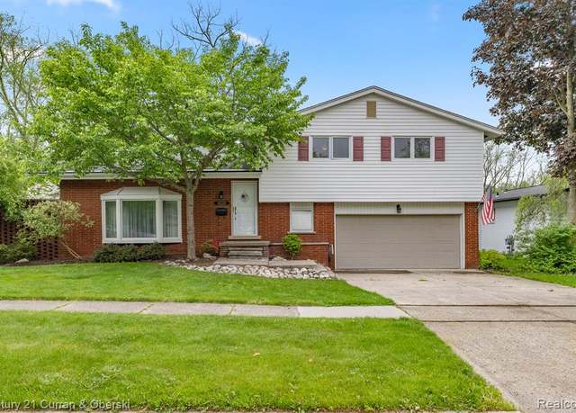 Property at 16220 ALPINE Dr, Livonia, MI 48154 2544, 3 beds, 2.5 baths