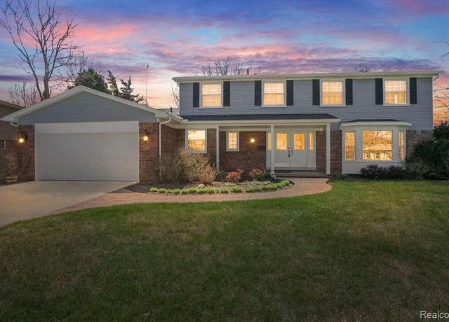 Property at 3865 ESTATES, Troy, MI 48084 1144, 4 beds, 2.5 baths