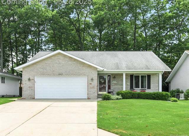 Property at 3917 Oak Hills Cir, Port Huron, MI 48060 8626, 2 beds, 3 baths