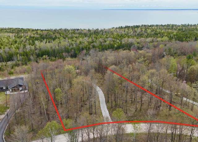 Property at 6035 W Dillexie Ln, Manistique, MI 49854