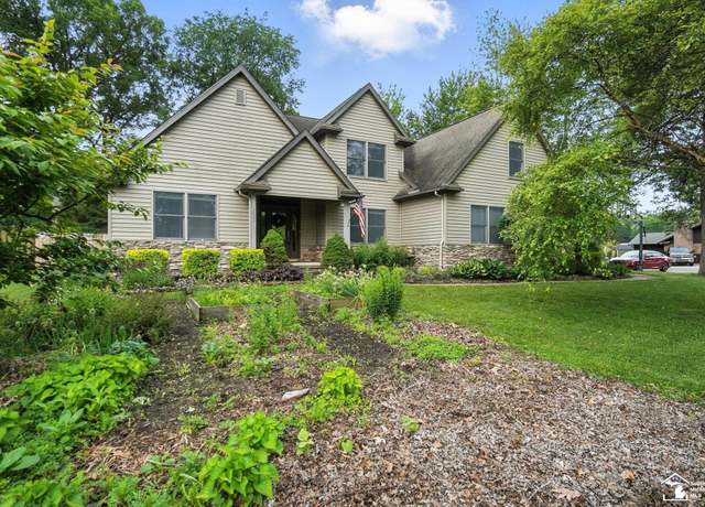 Property at 1433 Tennyson Dr, Temperance, MI 48182, 5 beds, 2.5 baths