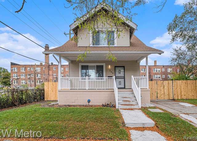 Property at 208 Hill St, Highland Park, MI 48203 2551, 3 beds, 1 bath