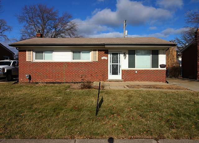 Property at 18585 BLUE Is, Roseville, MI 48066 2938, 3 beds, 1.5 baths