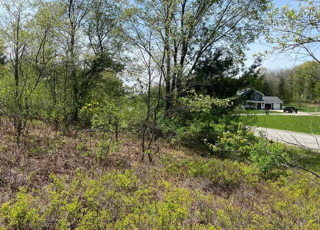 Property at Crestview Dr Lot : 8, Cadillac, MI 49601