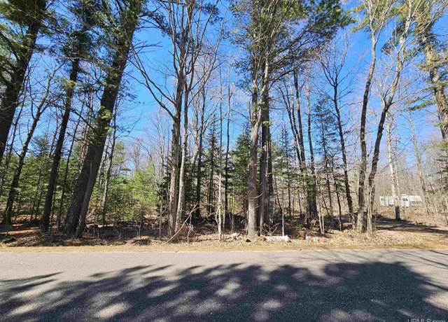 Property at 123 Olsen Rd, Gwinn, MI 49885