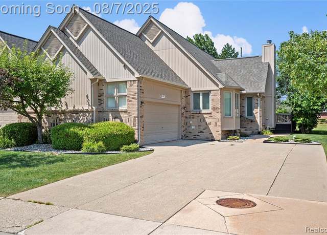 Property at 14955 Stoney Brook Dr, Shelby Twp, MI 48315 5576, 2 beds, 2 baths
