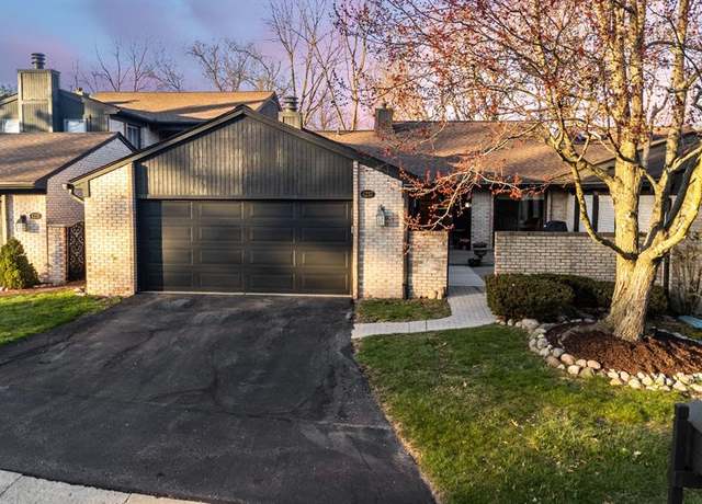 Property at 4237 SAWGRASS Dr, Bloomfield Hills, MI 48302 1765, 2 beds, 2.5 baths
