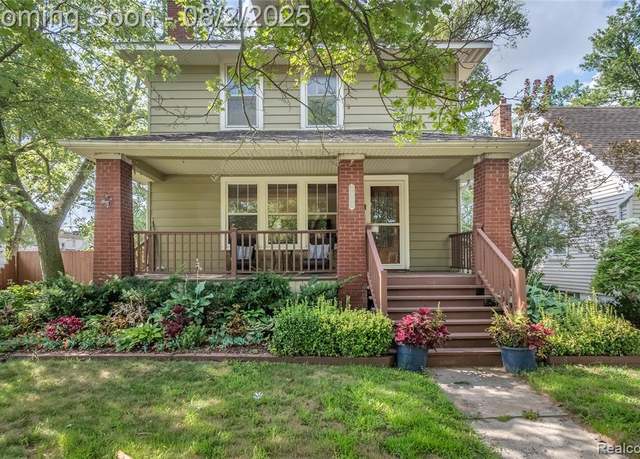 Property at 1507 W Saratoga St, Ferndale, MI 48220 1659, 3 beds, 1.5 baths